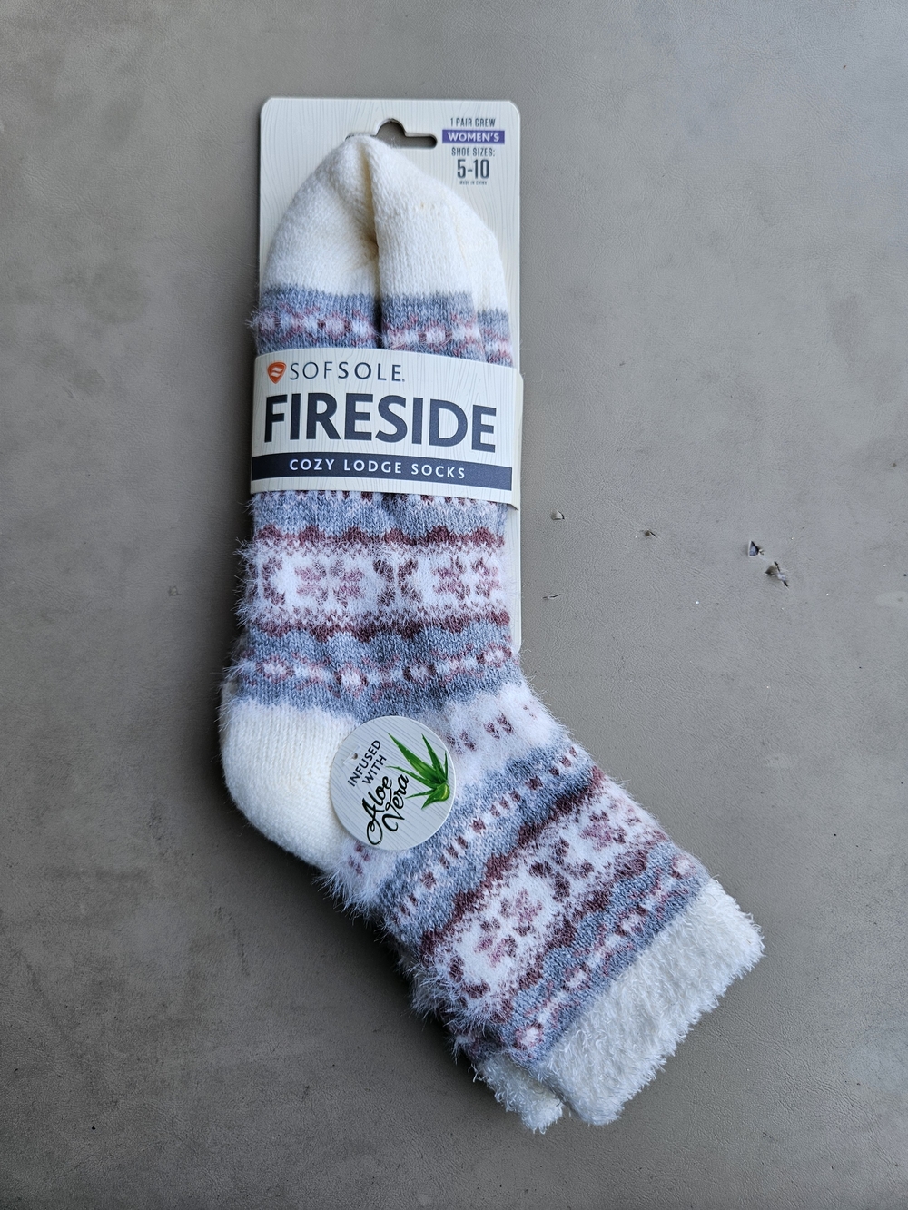 SOF SOLE Fireside Cozy Lodge Slipper Socks - White with Blue & Brown Pattern